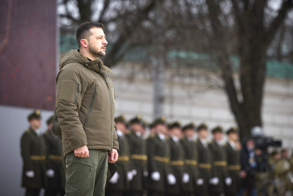 Ένας χρόνος από τη ρωσική εισβολή: Αμείλικτοι οι αριθμοί, επιτακτικό αίτημα για ειρήνη