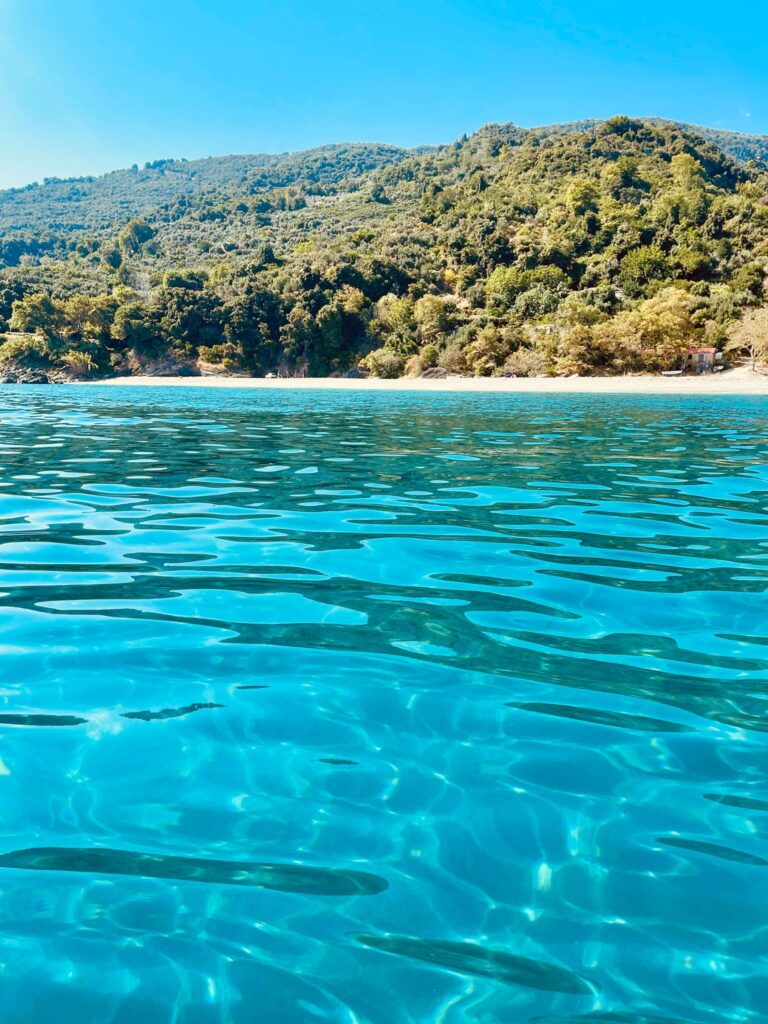 Εξαιρετικής ποιότητας νερά κολύμβησης των ακτών του δήμου Ζαγοράς Μουρεσίου